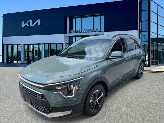 New 2026 Kia Niro EX FWD image 3