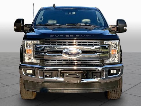 Used 2019 Ford F350 Lariat w/ Lariat Ultimate Package AWD/4WD image 4