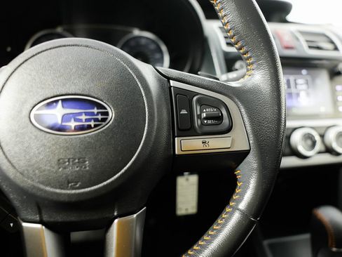 Used 2017 Subaru Crosstrek 2.0i Premium image 30