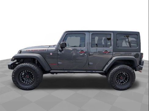 Used 2017 Jeep Wrangler Unlimited Rubicon image 7
