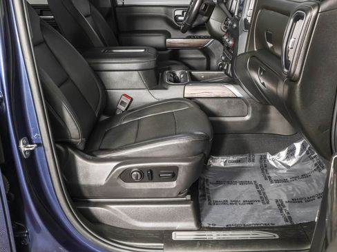 Used 2020 Chevrolet Silverado 2500 LTZ w/ LTZ Premium Package image 50