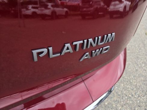 Certified 2026 Nissan Rogue Platinum w/ Tech Package AWD/4WD image 9