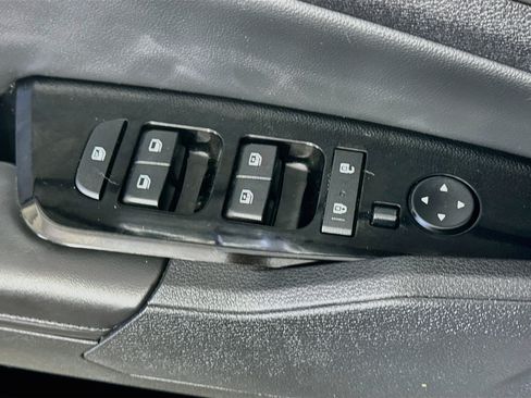 Used 2024 Kia Sportage EX FWD image 15