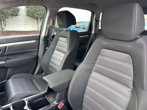Certified 2019 Honda CR-V LX image 24