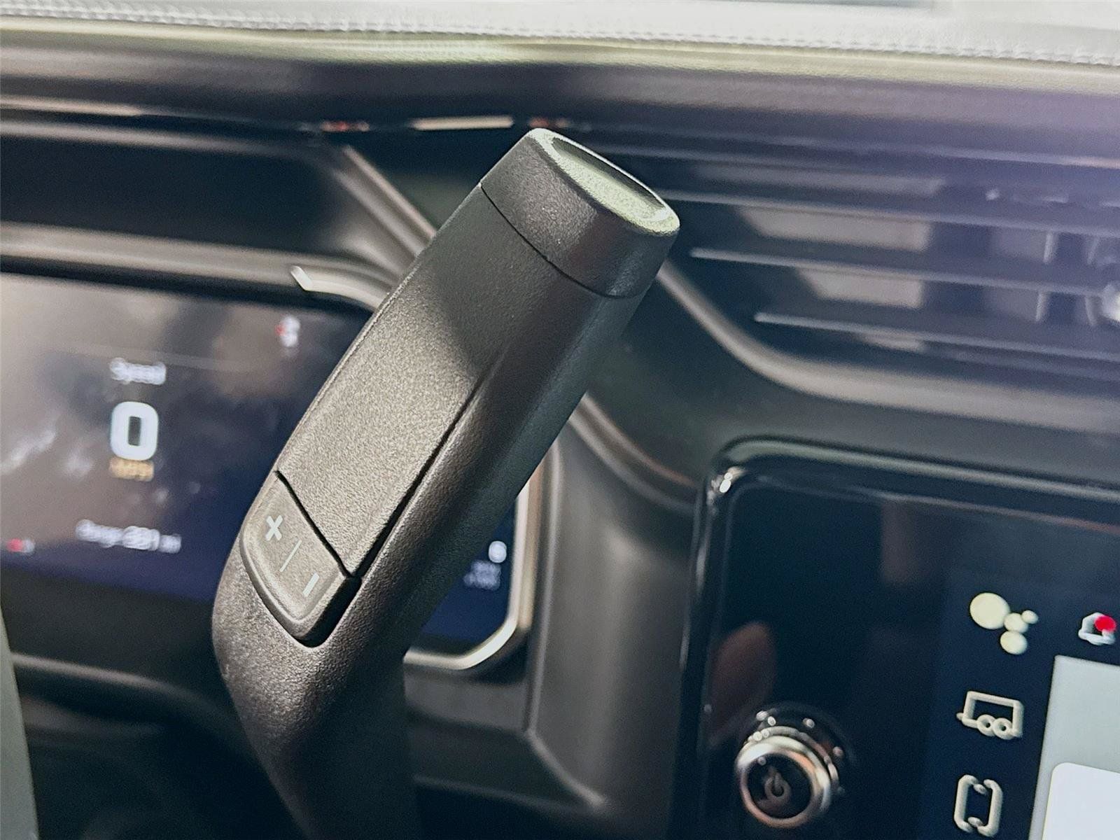 New 2026 GMC Sierra 2500 AT4X AWD/4WD image 11