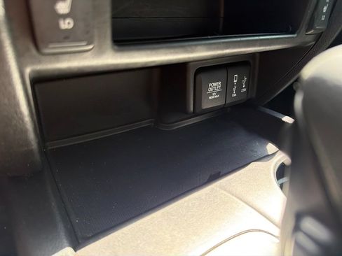Used 2018 Honda Pilot EX-L image 33