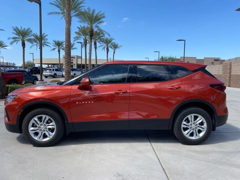 Used 2022 Chevrolet Blazer LT FWD image 3