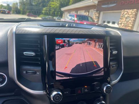 New 2026 RAM 1500 Express AWD/4WD image 16