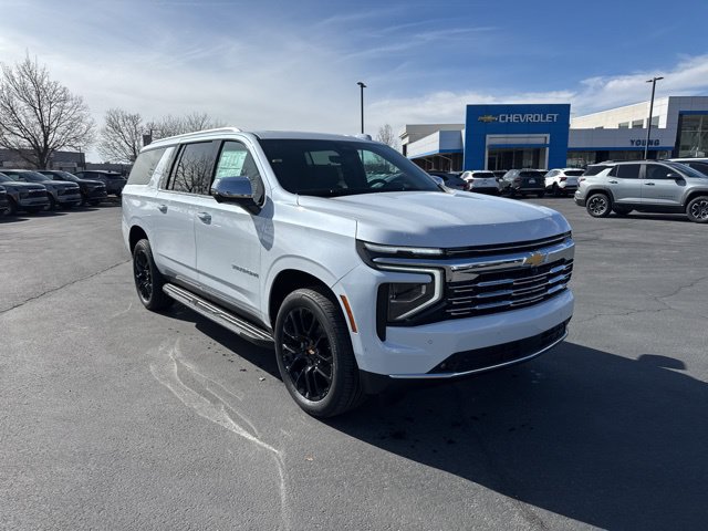 New 2026 Chevrolet Suburban Premier AWD/4WD 360° Tour