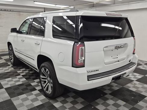 Used 2019 GMC Yukon Denali w/ Denali Ultimate Package image 4
