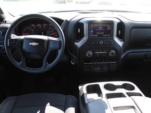 Used 2024 Chevrolet Silverado 2500 Custom w/ Custom Convenience Package AWD/4WD image 11