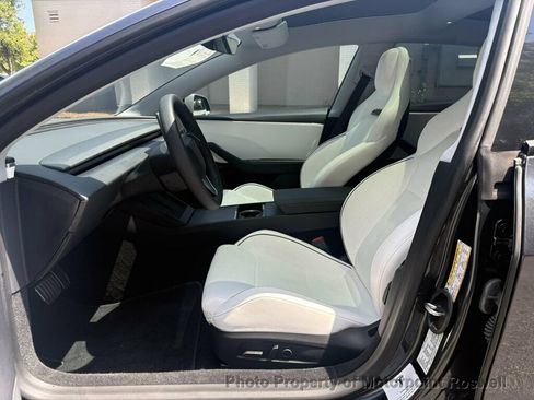 Used 2025 Tesla Model 3 Performance AWD/4WD image 13