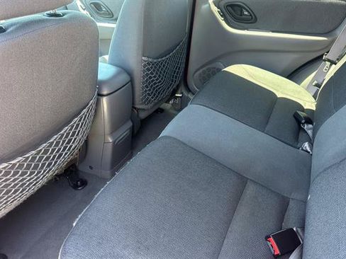 Used 2002 Ford Escape XLT AWD/4WD image 12