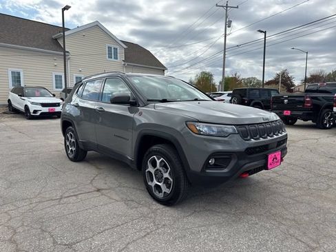Used 2022 Jeep Compass Trailhawk w/ Trailer Tow Group AWD/4WD image 21