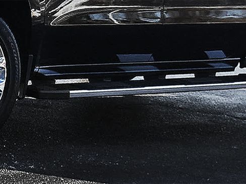 Used 2020 Chevrolet Silverado 1500 High Country w/ Technology Package image 26