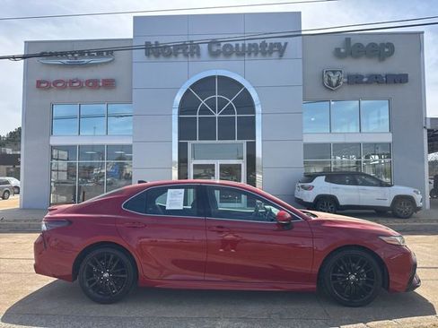 Used 2023 Toyota Camry XSE w/ Navigation Package image 1