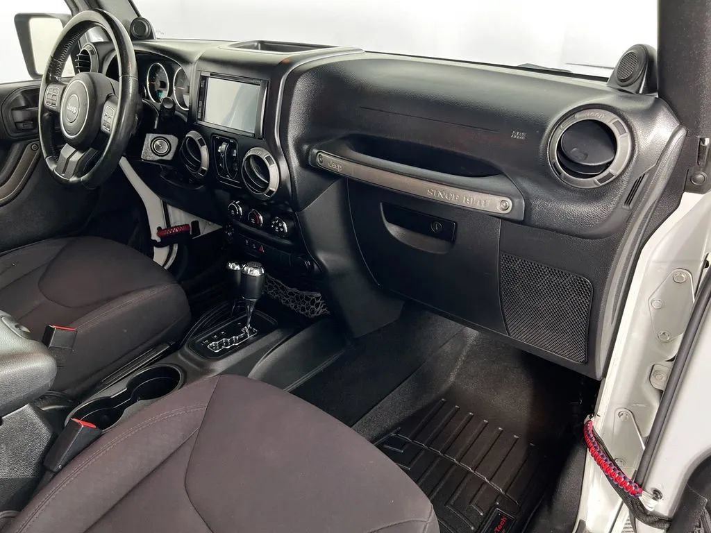 Used 2013 Jeep Wrangler Unlimited Sport AWD/4WD image 26
