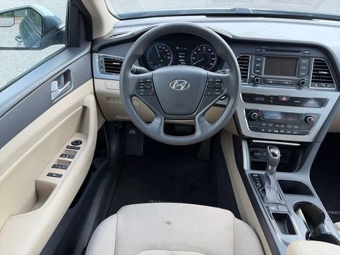 Used 2016 Hyundai Sonata SE FWD image 13
