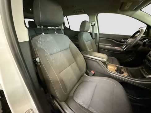 Used 2021 GMC Acadia SLE FWD image 29