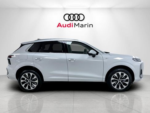 New 2026 Audi Q3 quattro 2.0T AWD/4WD image 6