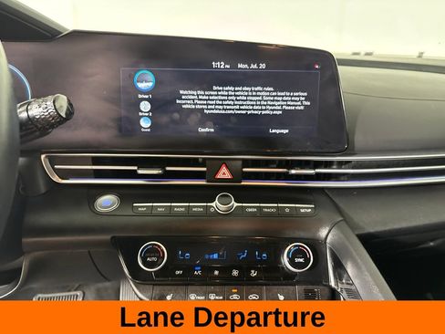 Used 2023 Hyundai Elantra Limited w/ Cargo Package FWD image 19