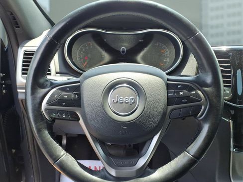 Used 2021 Jeep Grand Cherokee Limited AWD/4WD image 11