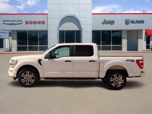 Used 2021 Ford F150 XL w/ STX Appearance Package AWD/4WD image 3