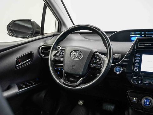 Used 2022 Toyota Prius XLE w/ Advanced Technology Package FWD image 15