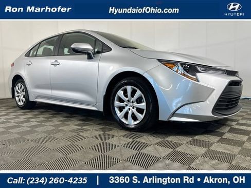 Used 2025 Toyota Corolla LE FWD image 1