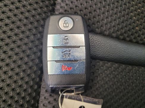 Used 2020 Kia Optima S w/ S Panoramic Sunroof Package FWD image 32