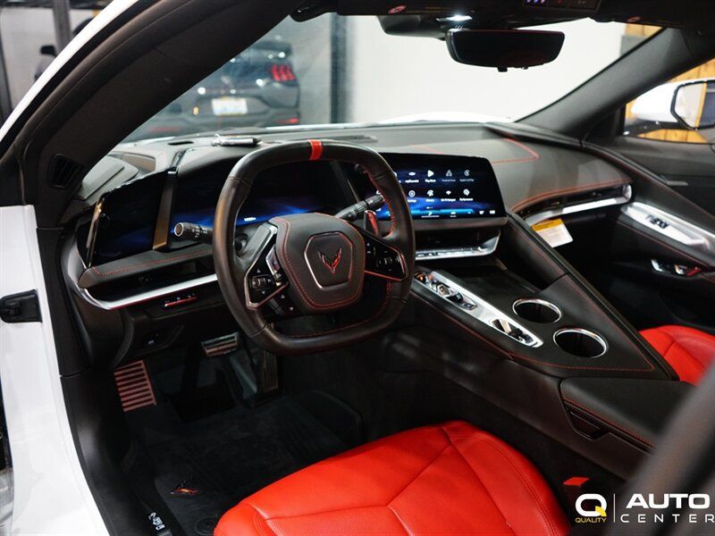 Used 2026 Chevrolet Corvette Stingray Coupe w/ 1LT RWD image 19