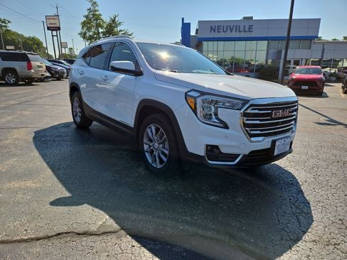 Certified 2023 GMC Terrain SLT w/ Infotainment Package II AWD/4WD image 1
