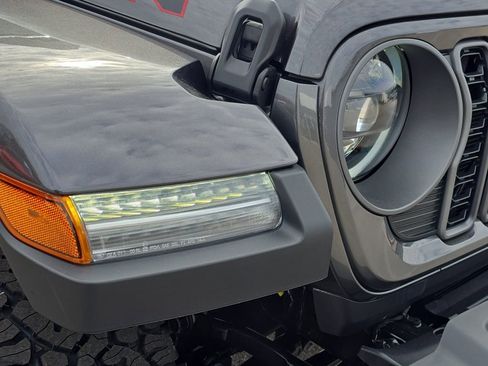 New 2026 Jeep Wrangler Unlimited Rubicon w/ Safety Group image 4