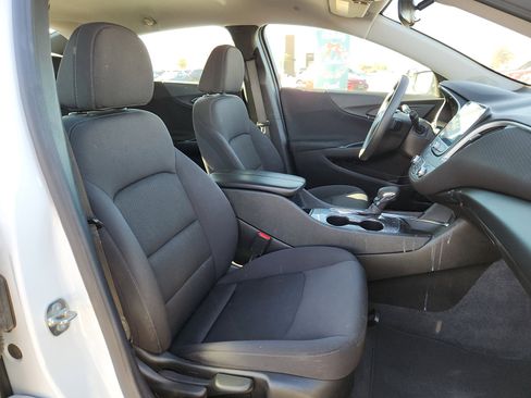 Used 2023 Chevrolet Malibu LT image 15