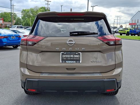 Certified 2024 Nissan Rogue SV w/ SV Premium Package AWD/4WD image 7