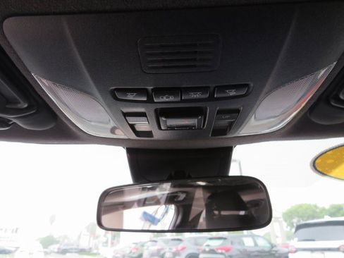 Used 2022 Toyota Corolla SE image 28