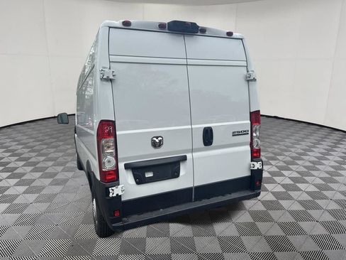 Used 2023 RAM ProMaster 2500 FWD image 9