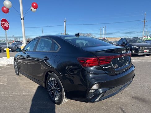 Used 2023 Kia Forte GT-Line w/ GT-Line Premium Package image 7