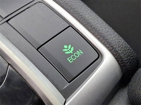 Used 2019 Honda Civic EX image 24