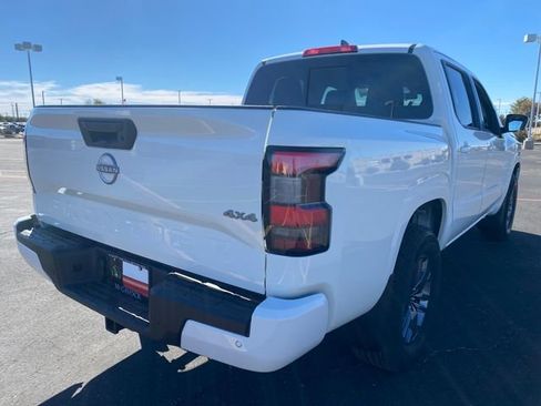 New 2025 Nissan Frontier SV w/ SV Convenience Package image 6