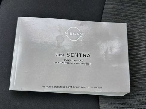 Used 2024 Nissan Sentra SV FWD image 37