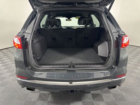 Used 2018 Chevrolet Equinox Premier image 13