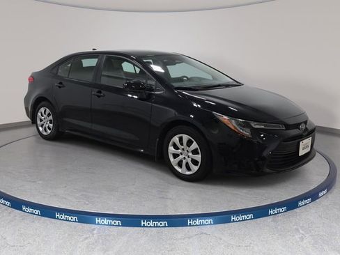 Certified 2023 Toyota Corolla LE w/ Carpet Mat Package (TMS) FWD image 3