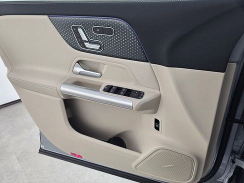 New 2026 Mercedes-Benz GLA 250 image 17