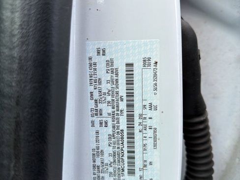 Used 2023 Ford Escape FWD image 14