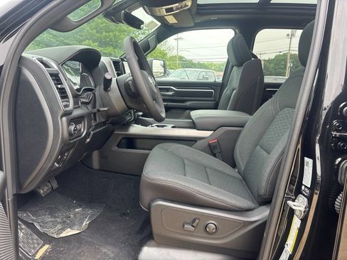 New 2026 RAM 1500 Big Horn AWD/4WD image 17