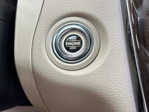 Certified 2022 Mercedes-Benz GLC 300 4MATIC image 34