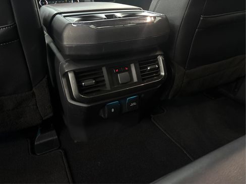 Used 2023 Ford F150 Lariat w/ Equipment Group 502A High AWD/4WD image 26