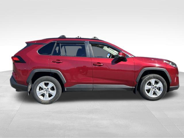 Used 2019 Toyota RAV4 XLE w/ All Weather Liner Package AWD/4WD image 6