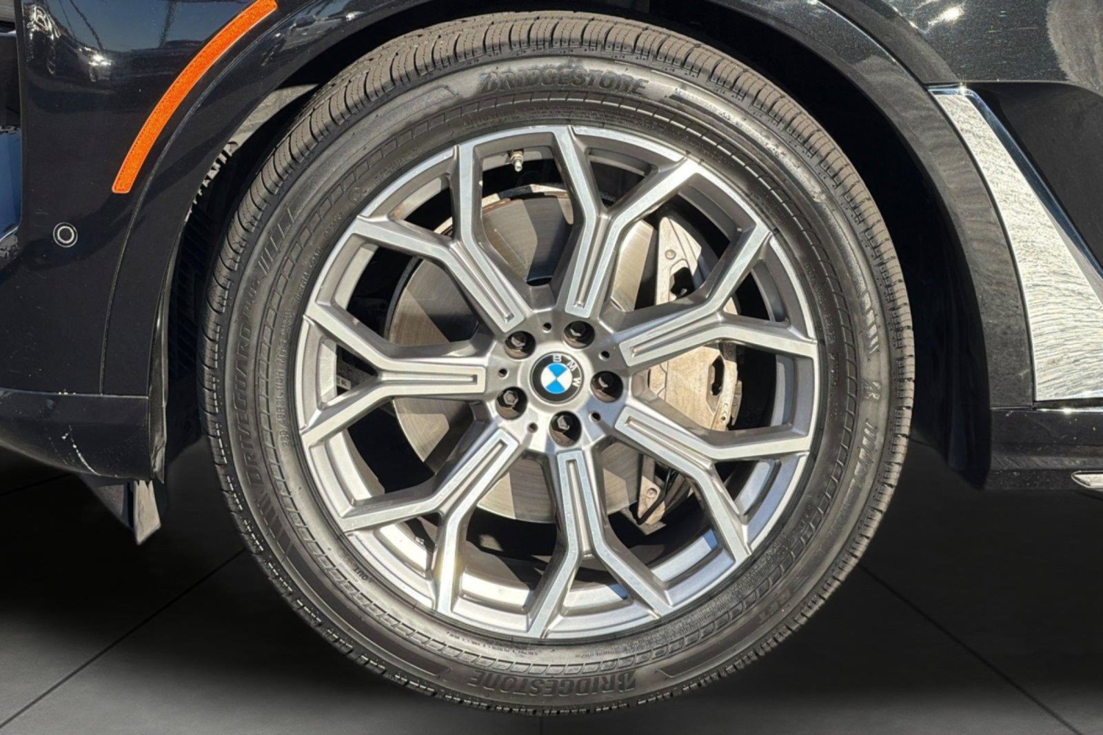 Used 2024 BMW X7 xDrive40i AWD/4WD image 27